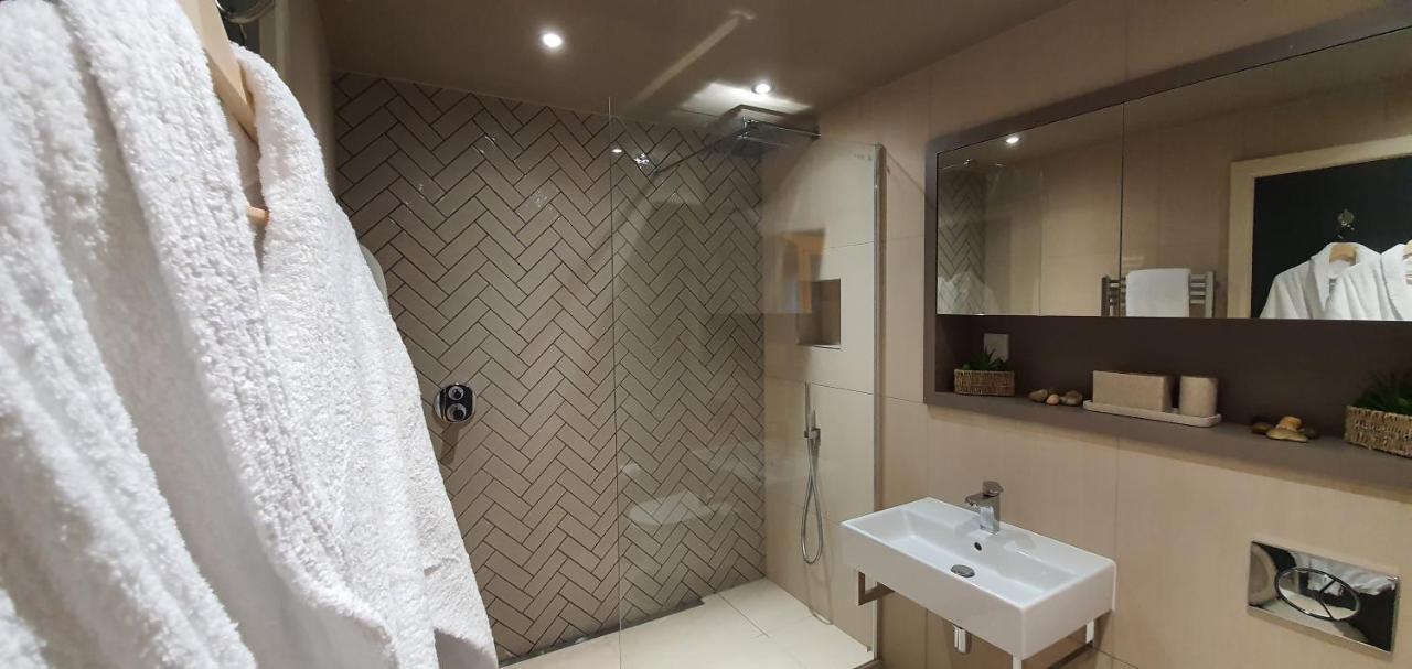 Luxury One Bedroom Apartment Within The City Walls York Eksteriør billede